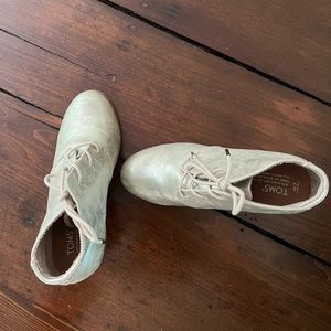 Toms Lunata Metallic Booties